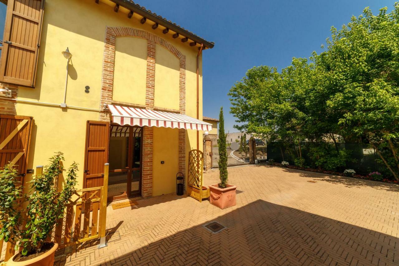 La Corte Del Mulino Fontanellato Exterior photo